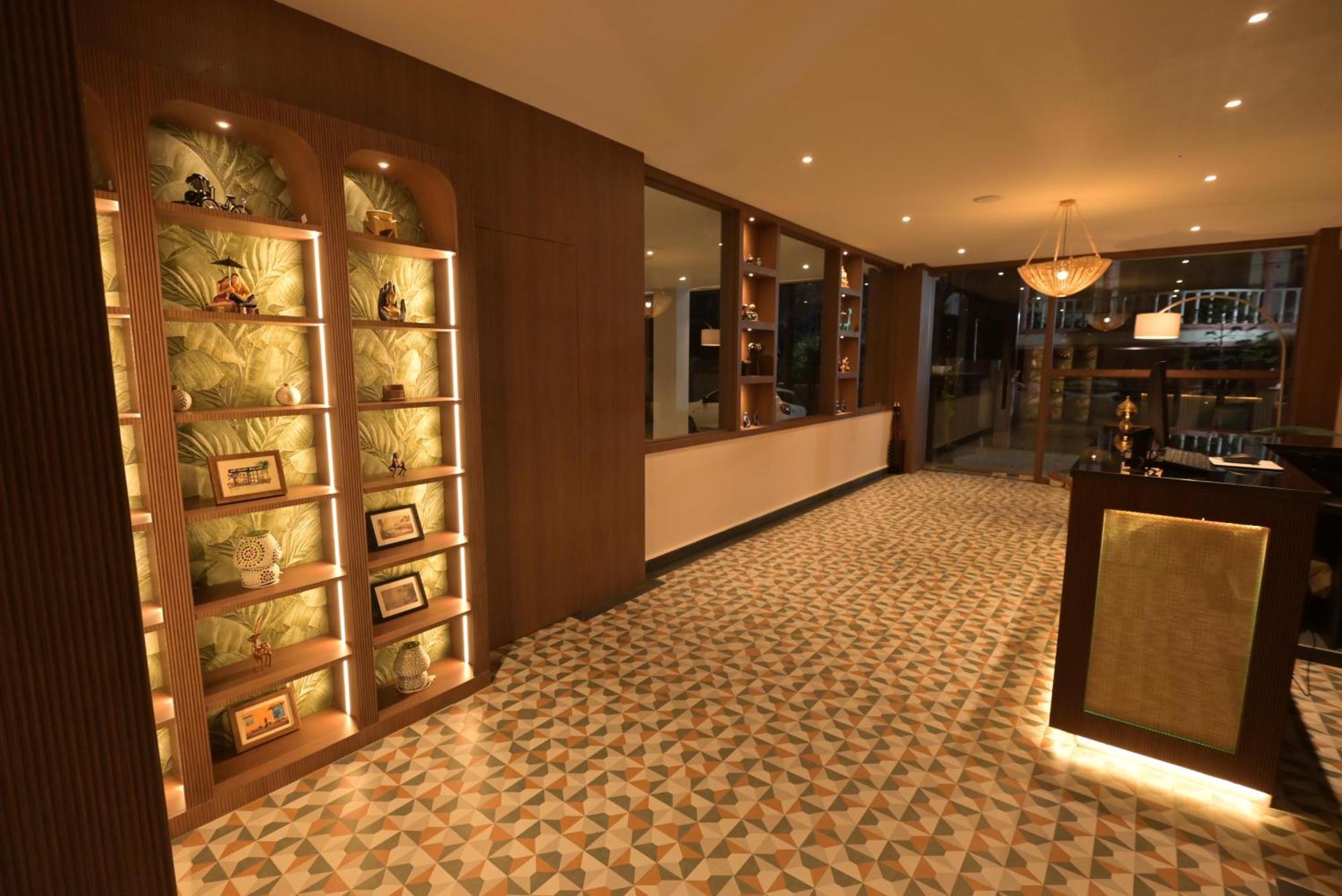 The Dibrugarh Address Hotel Exterior foto
